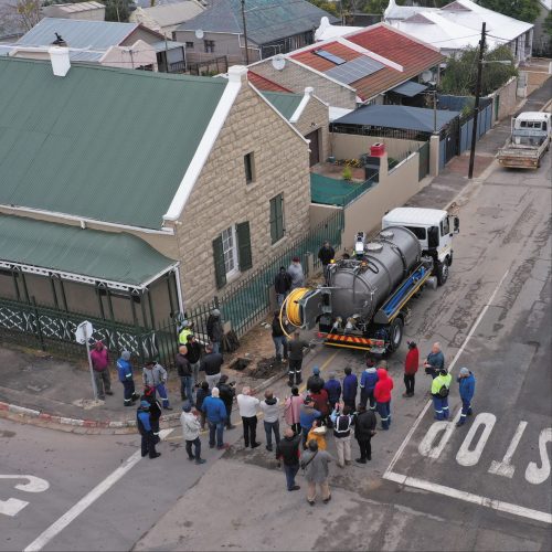Highpoint Manufacturing Showcasing The HPVR500 Vacuum Truck To Municipalities For Efficient Waste Management